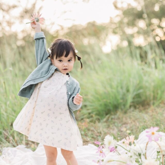 自然可愛的戶外親子寫真，台中最受歡迎親子攝影師