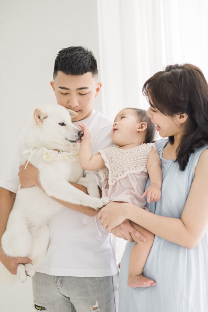 自然的親子互動、和毛小孩的親密互動,留下美好回憶