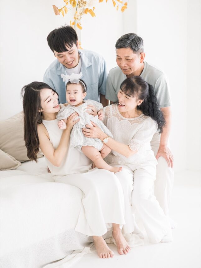 小家庭與長輩父母同樂全家福