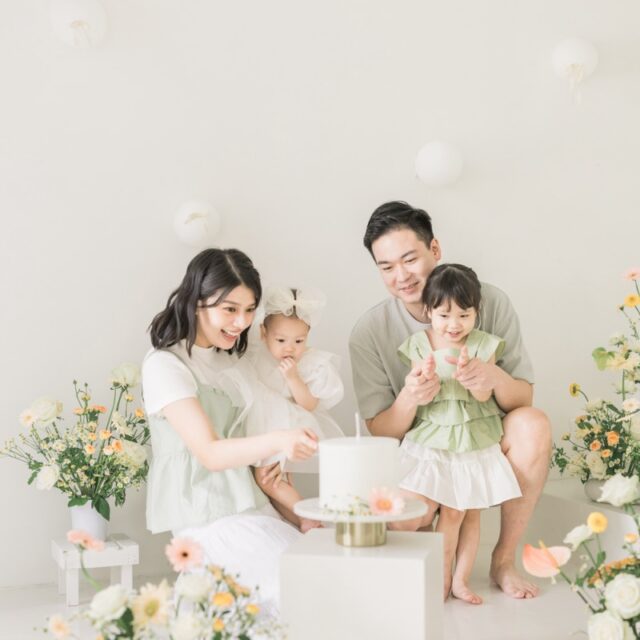週歲寶寶的蛋糕計畫與親子寫真，週歲寶寶與手足互動、毛孩親子寫真、自然的親子攝影紀念