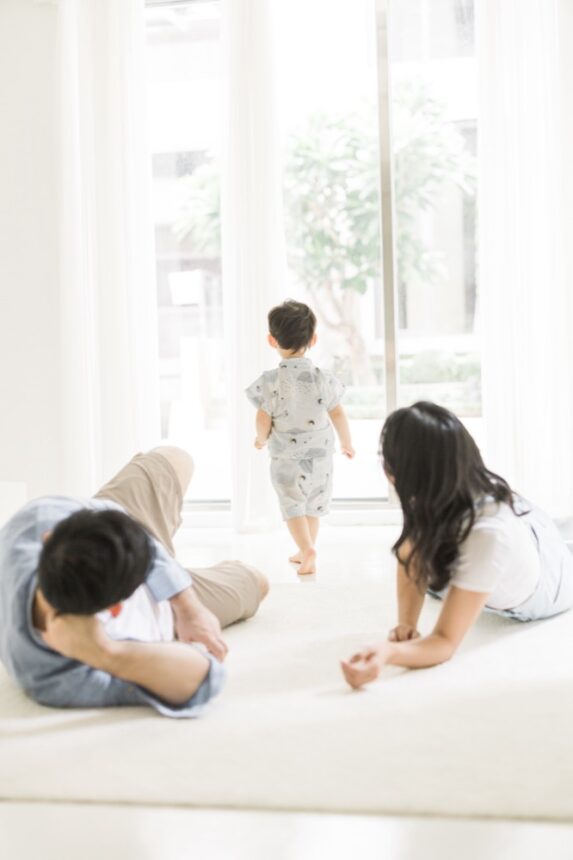 自然有溫度的兩歲家庭寫真