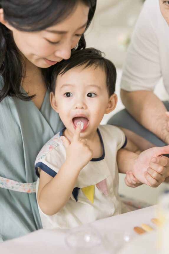 紀錄自然互動的兩歲蛋糕計畫親子寫真