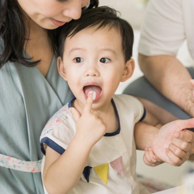 紀錄自然互動的兩歲蛋糕計畫親子寫真