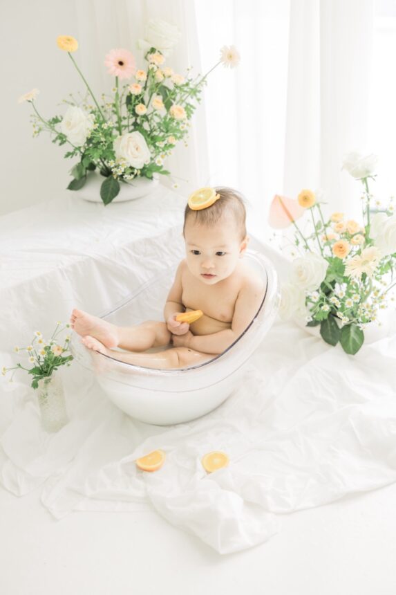 週歲寶寶牛奶浴寫真