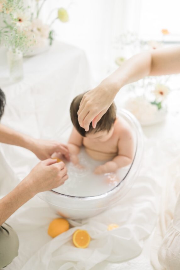 週歲女寶，一歲女寶寶寫真，週歲牛奶浴寫真