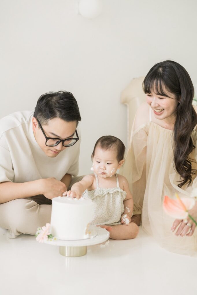 一歲寶寶親子抓蛋糕互動寫真