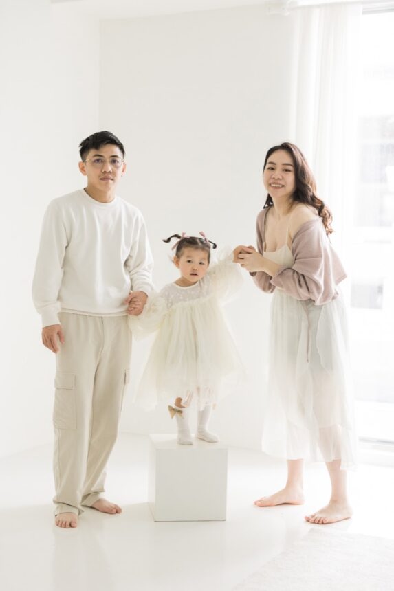 兩歲寶寶、兩歲女寶寫真、兩歲生日寫真、媽咪與女寶寫真、親子寫真、台中親子攝影、蛋糕親子互動、自然親子攝影、親子攝錄影、台中親子攝影推薦
